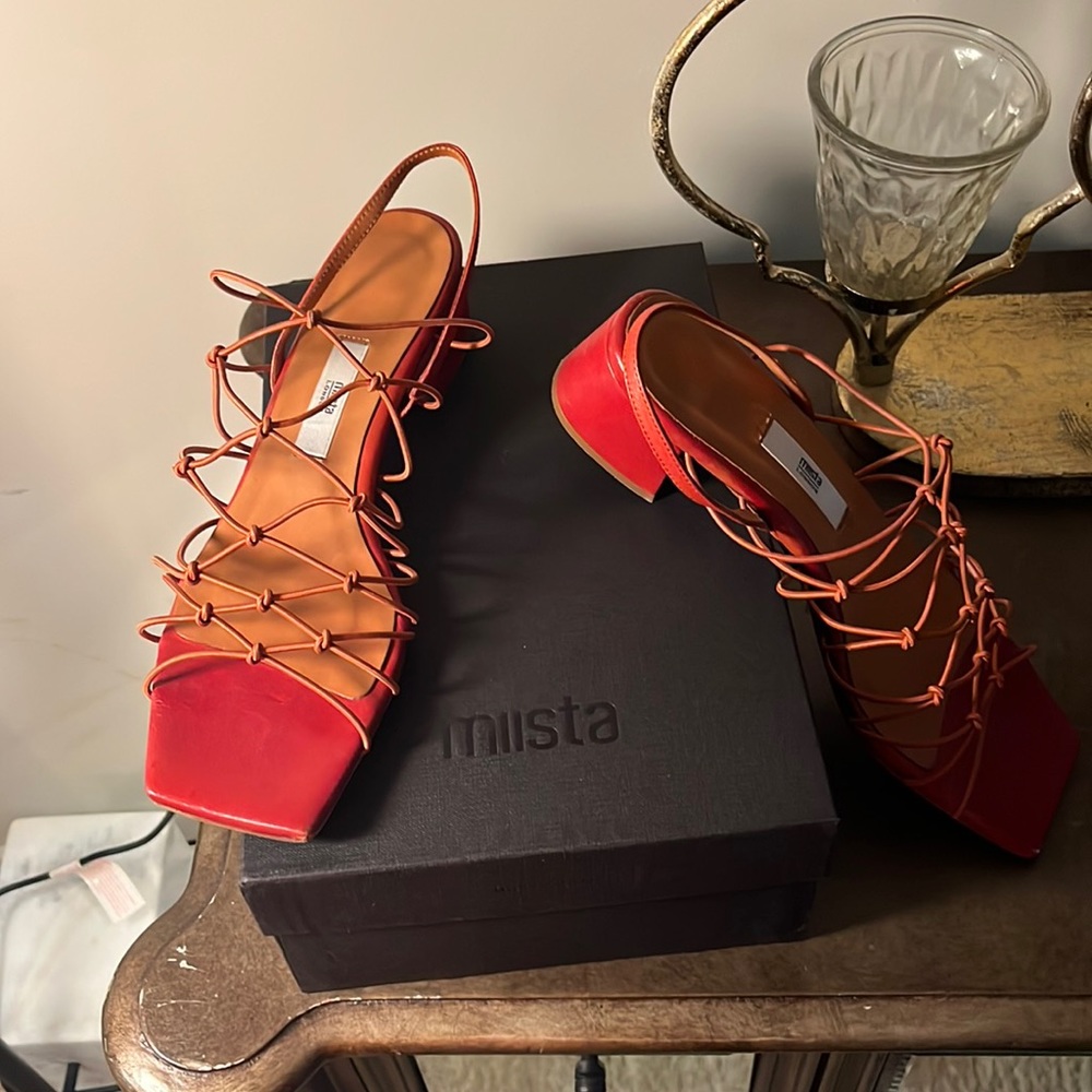 Miista Frida Brick
